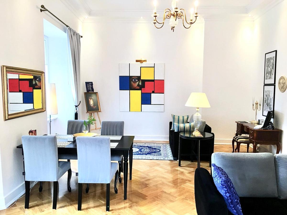 Mondrian Luxury Suites & Apartments Market Square I Варшава Экстерьер фото