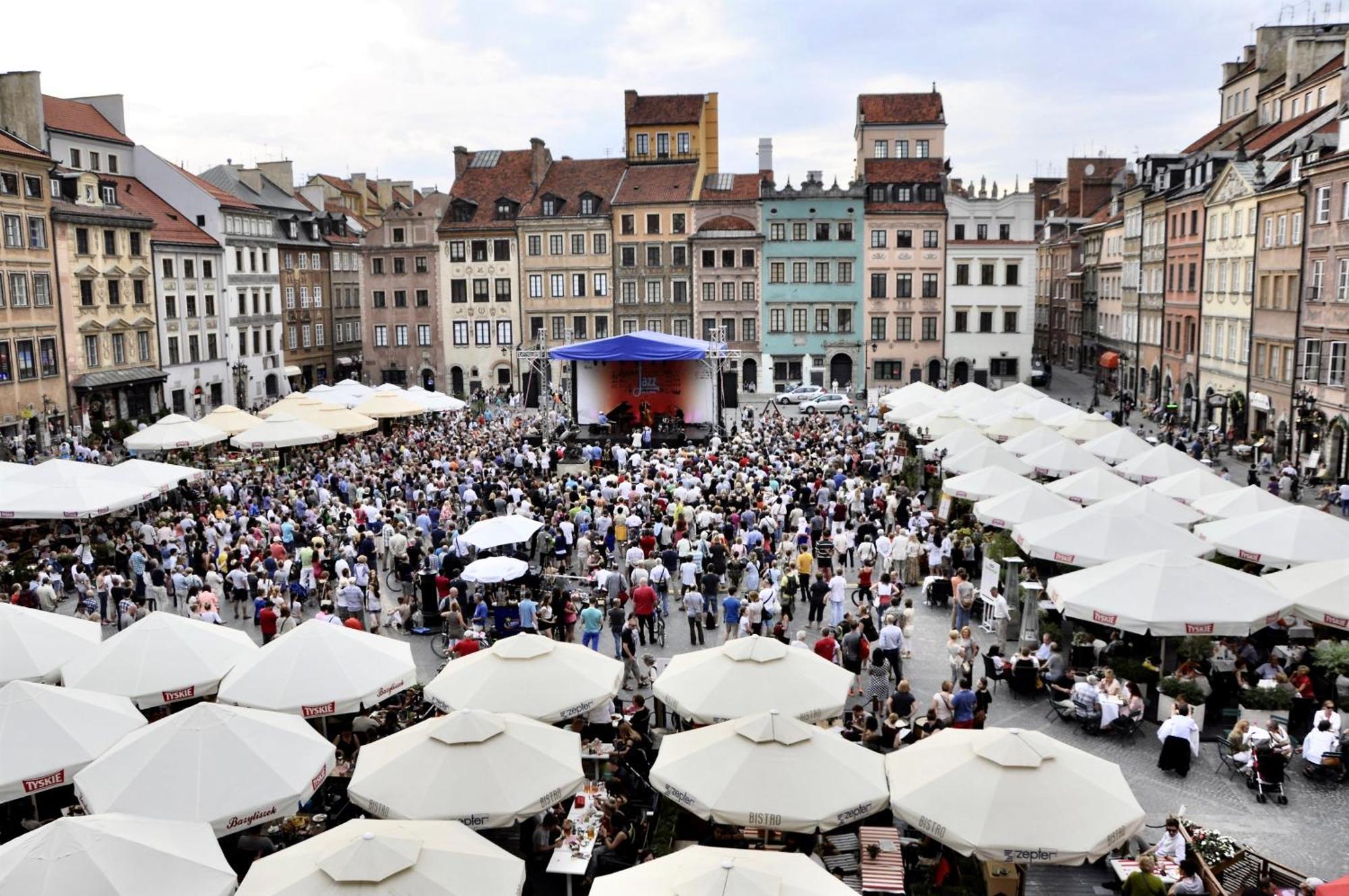 Mondrian Luxury Suites & Apartments Market Square I Варшава Номер фото